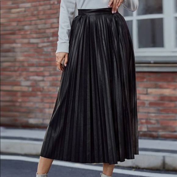 SHEIN Dresses & Skirts - Shein High Waist PU Leather Pleated Skirt